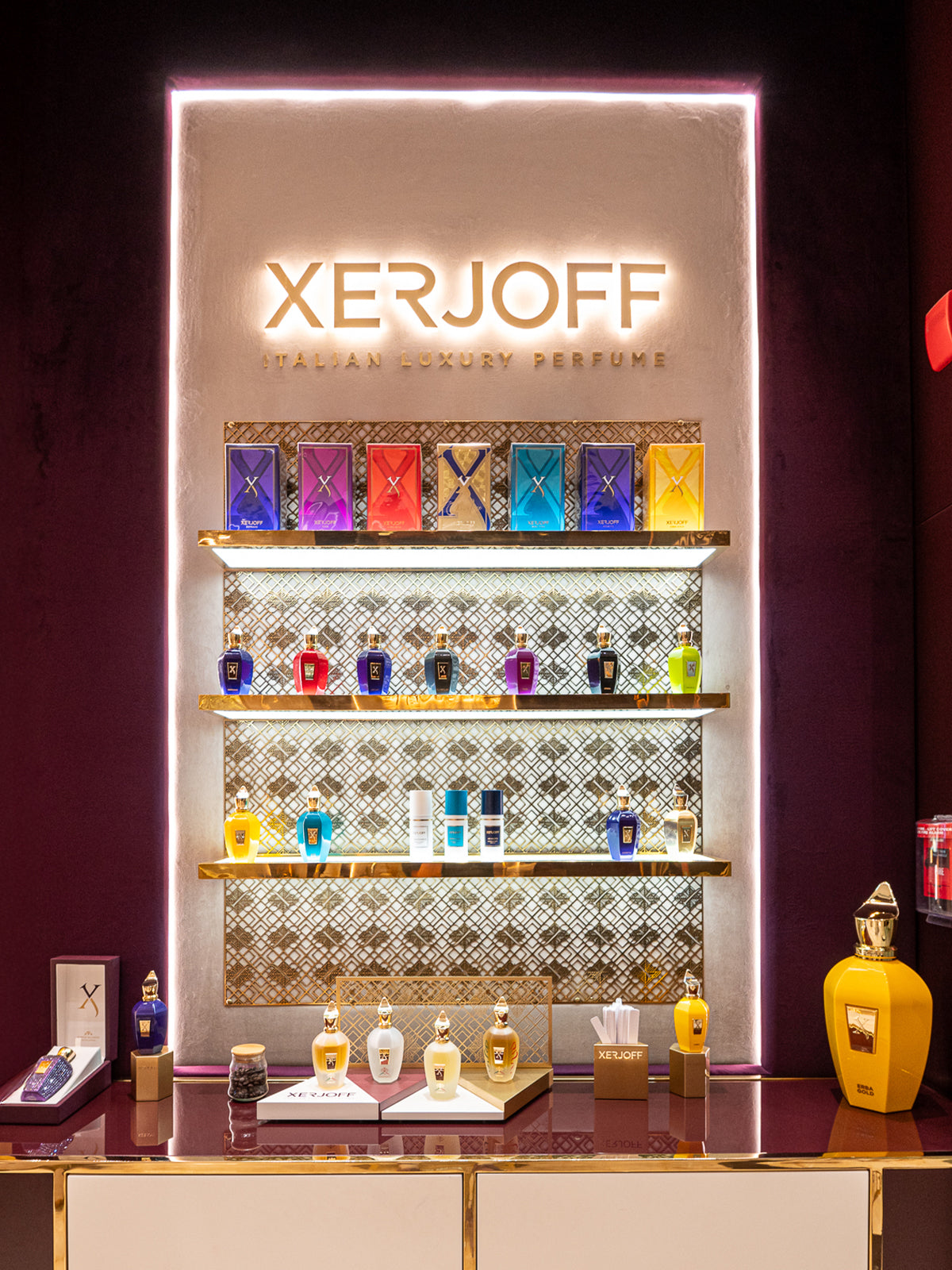 Dubai Boutique  Left
